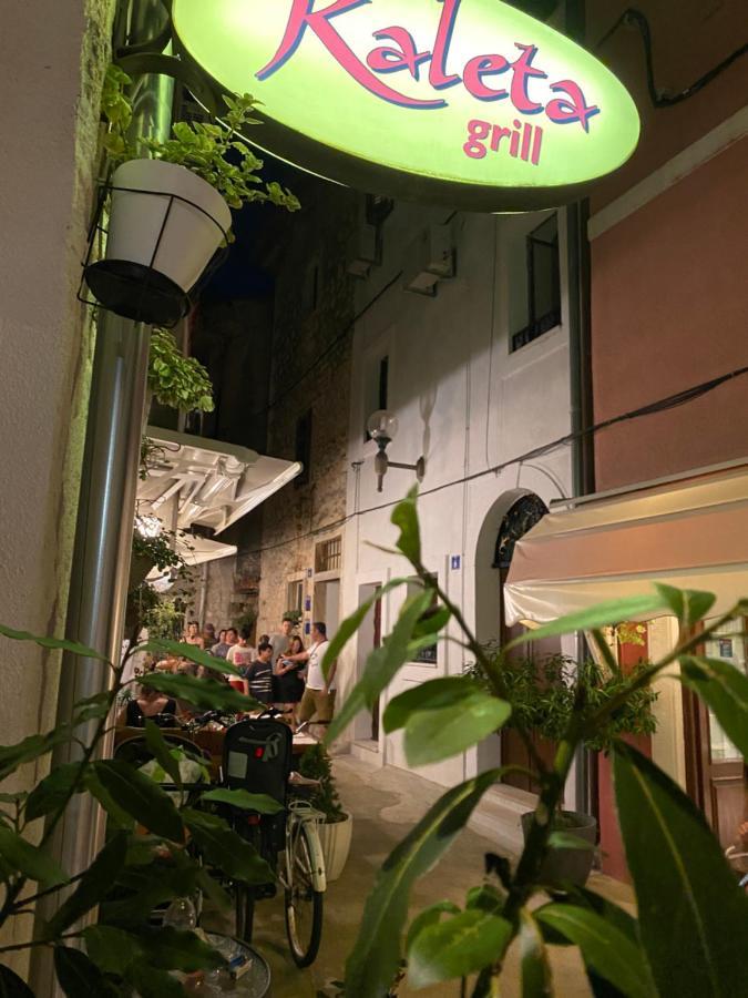 Studio Six 乌马格 外观 照片